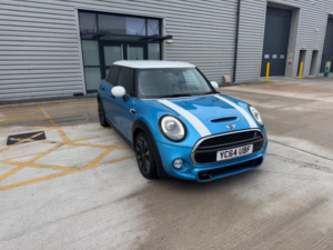 2014 MINI Hatch 2.0 Cooper Sd Auto 6spd Euro 6 (s/s) 5dr in Blue — image 5