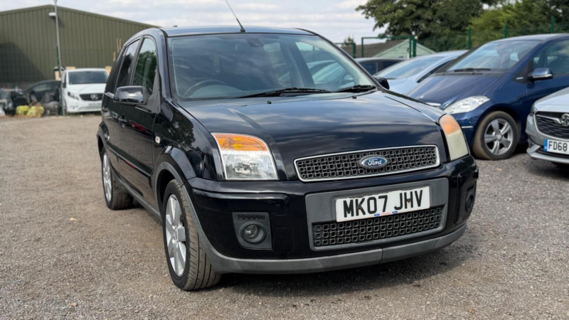 2007 Ford Fusion 1.4 Plus 5dr in Black — image 1