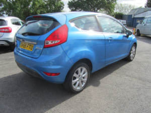 2009 Ford Fiesta 1.4 Zetec in Blue — image 2