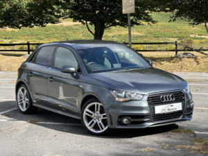 2014 Audi A1 1.6 Tdi S Line 5dr Man, Diesel, Grey + £20 Road Tax in Grey — image 6