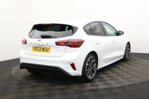 2023 Ford Focus 1.0t Ecoboost St-Line X Hatchback 5dr Petrol Manual Euro 6 (s/s) (125 Ps) in White — image 5