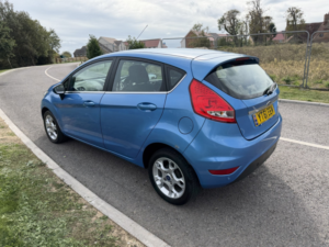 2011 Ford Fiesta 1.3 Zetec in Blue — image 4
