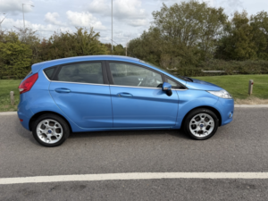2011 Ford Fiesta 1.3 Zetec in Blue — image 5