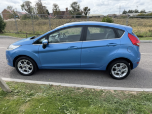 2011 Ford Fiesta 1.3 Zetec in Blue — image 6