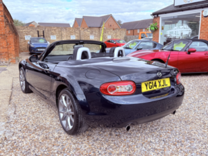 2014 Mazda Mx-5 1.8 I Sport Venture in Blue — image 4