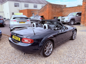 2014 Mazda Mx-5 1.8 I Sport Venture in Blue — image 6