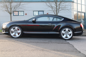 2011 Bentley Continental 6.0 Continental Gt Mds Auto 4WD 2dr in Black — image 4