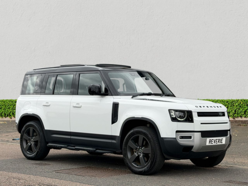 2024 Land Rover Defender 110 3.0 D250 Mhev Hse SUV 5dr Diesel Auto 4WD Euro 6 (s/s) (250 Ps) in White — image 1
