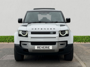 2024 Land Rover Defender 110 3.0 D250 Mhev Hse SUV 5dr Diesel Auto 4WD Euro 6 (s/s) (250 Ps) in White — image 2