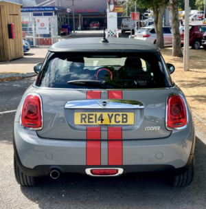 2014 MINI Hatch 1.5 Cooper 3-Door Hatch in Grey — image 6