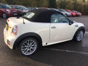 2012 MINI Roadster 1.6 Cooper Euro 5 (s/s) 2dr in White — image 6