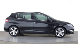 2017 Peugeot 308 1.2 Puretech Allure in Black — image 2