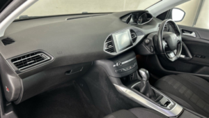2017 Peugeot 308 1.2 Puretech Allure in Black — image 6