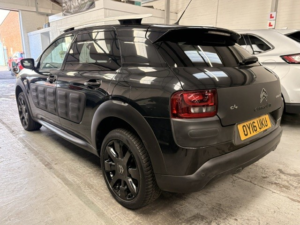 2016 Citroen C4 Cactus 1.6 Bluehdi Flair in Black — image 3