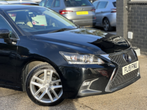 2019 Lexus Ct 1.8 200h in Black — image 4