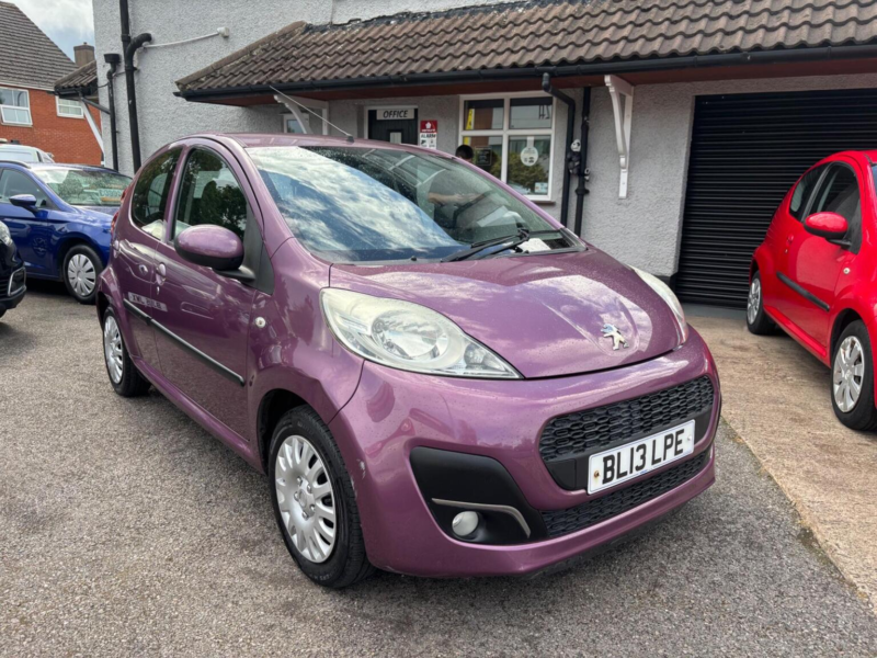2013 Peugeot 107 1.0 12v Active Euro 5 5dr in Purple — image 1