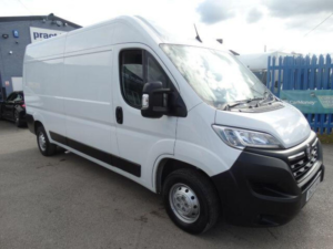 2023 Vauxhall Movano 2.2 Cdti 3500 Biturbo Prime Fwd L3 H2 Euro 6 (s/s) 5dr in White — image 3