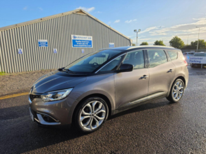 2020 Renault Grand Scenic 1.7 Blue Dci Iconic Euro 6 (s/s) 5dr in Grey — image 3