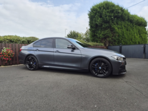 2018 BMW 3 Series 2.0 320i M Sport Shadow Edition Saloon in Grey — image 3
