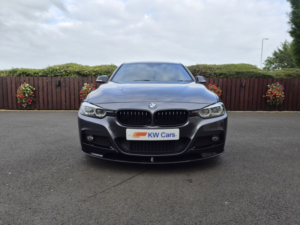 2018 BMW 3 Series 2.0 320i M Sport Shadow Edition Saloon in Grey — image 4