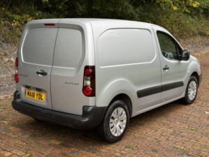 2018 Peugeot Partner 1.6 Bluehdi 854 Professional in Silver — image 6