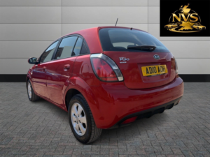 2010 Kia Rio 1.4 Strike in Red — image 5