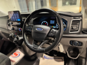 2021 Ford Transit Custom 2.0 280 Ecoblue Limited L1 H1 Euro 6 (s/s) 5dr in Black — image 2