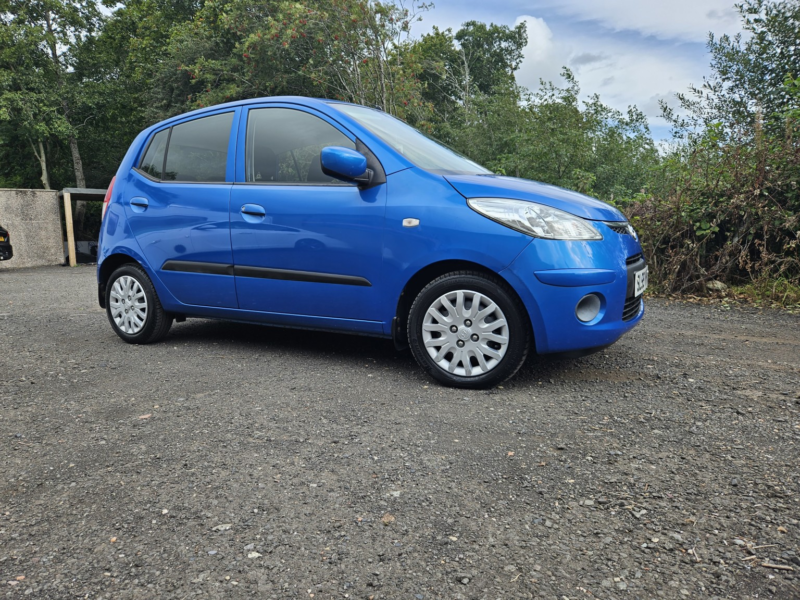 2009 Hyundai I10 1.1 Es in Blue — image 1