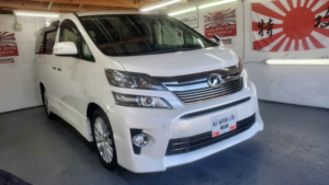 2014 Toyota Vellfire