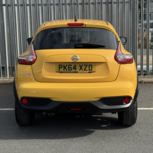 2014 Nissan Juke Tekna 1.2 Dig-T in Yellow — image 6
