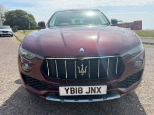 2018 Maserati Levante 3.0 D V6 275 Granlusso in Red — image 3