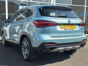 2021 MG MG Hs 1.5 T-Gdi 16.6kwh Exclusive Auto Euro 6 (s/s) 5dr in Blue — image 2