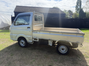 2026 Suzuki Carry Auto Van 2015 in Silver — image 5