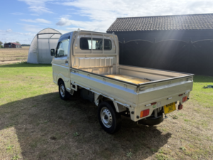 2026 Suzuki Carry Auto Van 2015 in Silver — image 6