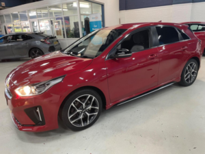 2019 Kia Ceed 1.4 T-Gdi Gt-Line Dct Euro 6 (s/s) 5dr in Red — image 4