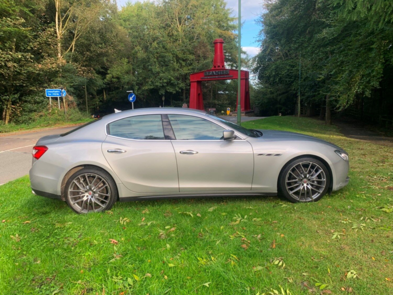 2015 Maserati Ghibli Dv6 in Grey — image 1