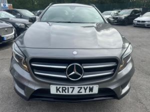 2017 Mercedes-Benz Gla 2.1 Gla220d Amg Line 7g-Dct 4matic Euro 6 (s/s) 5dr in Grey — image 3