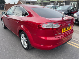 2014 Ford Mondeo 2.0 Tdci Titanium X Business Edition Hatchback 5dr Diesel Manual Euro 5 (163 Ps) in Red — image 3