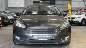 2015 Ford Focus 1.0 T Ecoboost Titanium Grey 5dr Satnav+cruise+lowtax in Grey — image 3