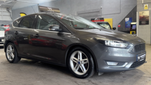 2015 Ford Focus 1.0 T Ecoboost Titanium Grey 5dr Satnav+cruise+lowtax in Grey — image 4