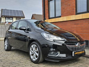 2018 Vauxhall Corsa 1.4i Ecotec Sri Nav Euro 6 5dr in Black — image 3