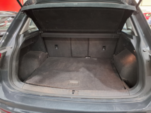 2017 Volkswagen Tiguan 2.0 Tdi Bluemotion Tech S in Grey — image 5