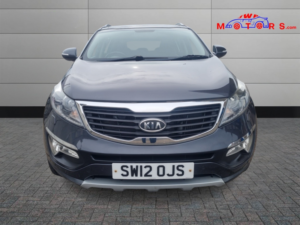 2012 Kia Sportage 2.0 Crdi Kx-4 in Silver — image 2