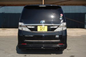 2012 Toyota Vellfire 2.4 Hybrid 7 Seats in Black — image 5