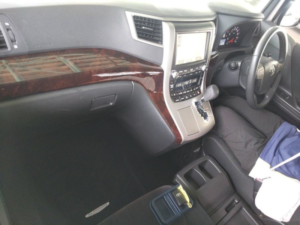 2013 Toyota Alphard 3.5 350s 7 Seats in Black — image 5