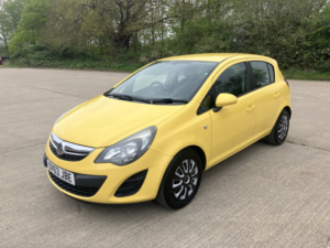 2013 Vauxhall Corsa 1.2 I Ecoflex 16v Exclusiv in Yellow — image 6