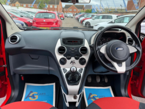 2014 Ford Ka 1.2 Zetec Euro 6 (s/s) 3dr in Red — image 2