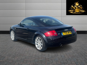 2005 Audi Tt 1.8 T in Black — image 5