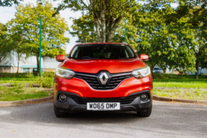 2016 Renault Kadjar 1.2 Dynamique S Nav Tce 130 in Red — image 2