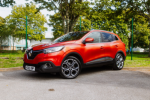 2016 Renault Kadjar 1.2 Dynamique S Nav Tce 130 in Red — image 3